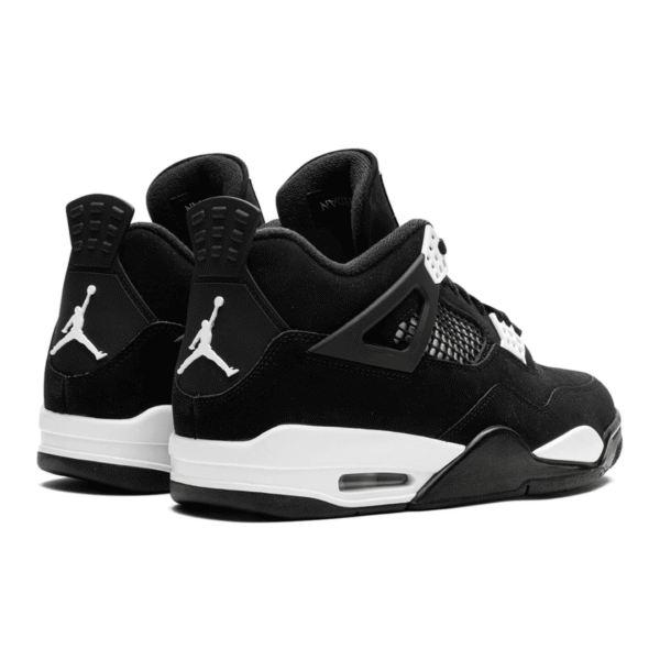 J4 Retro White Thunder – Bild 3